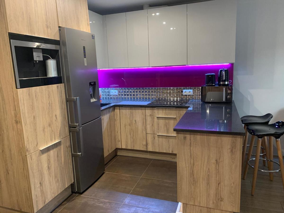 Apartament One Ogrodek I Parking Gorzów Wielkopolski Buitenkant foto