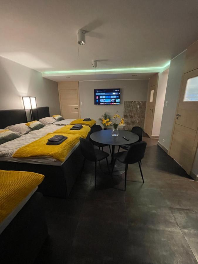 Apartament One Ogrodek I Parking Gorzów Wielkopolski Buitenkant foto
