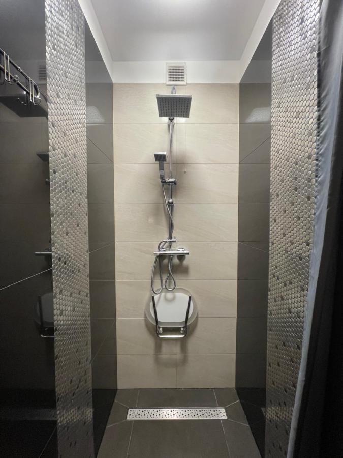 Apartament One Ogrodek I Parking Gorzów Wielkopolski Buitenkant foto